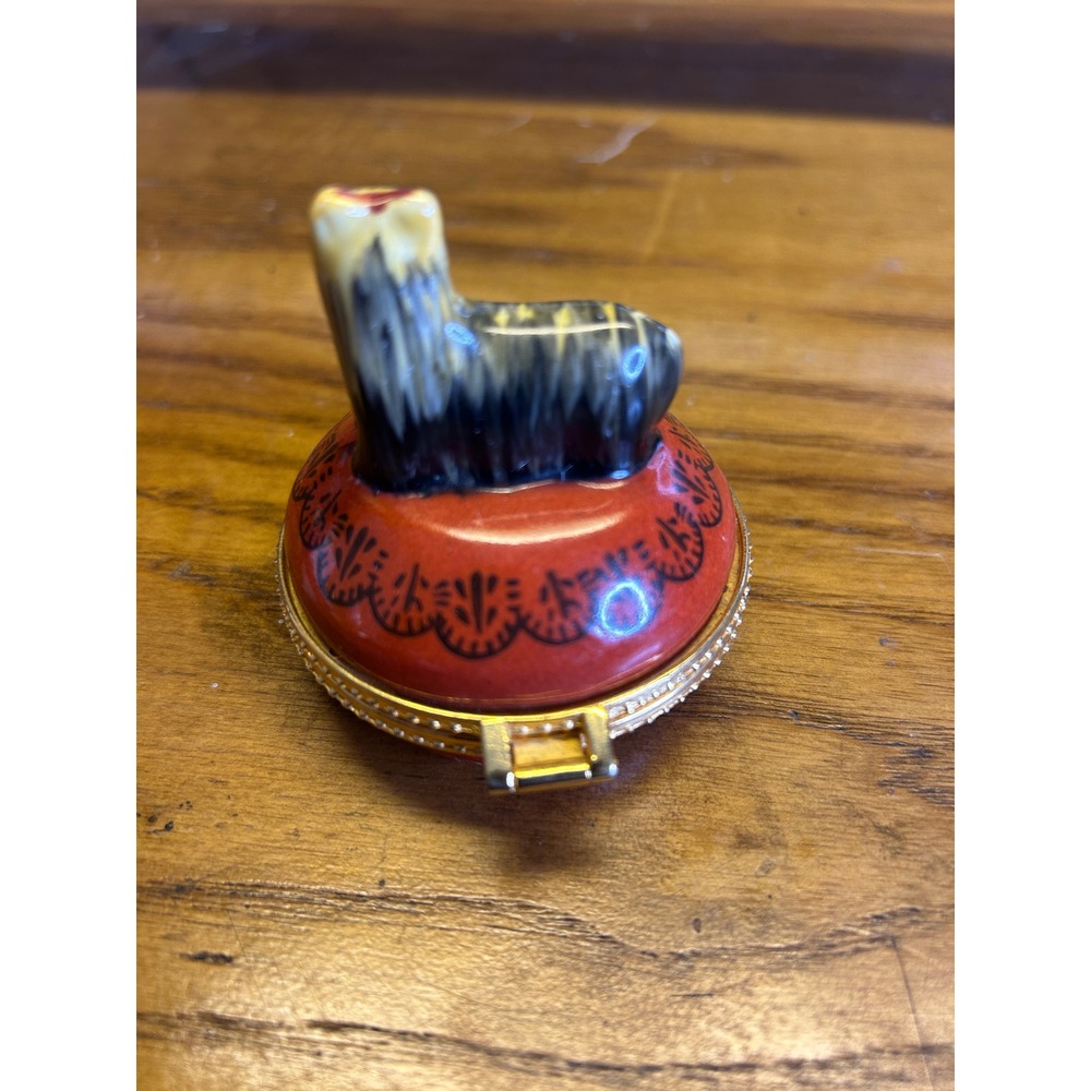 Yorkshire Terrier Yorkie‎ Trinket Box Red Cushion Gold Trim vintage - Picture 6 of 12